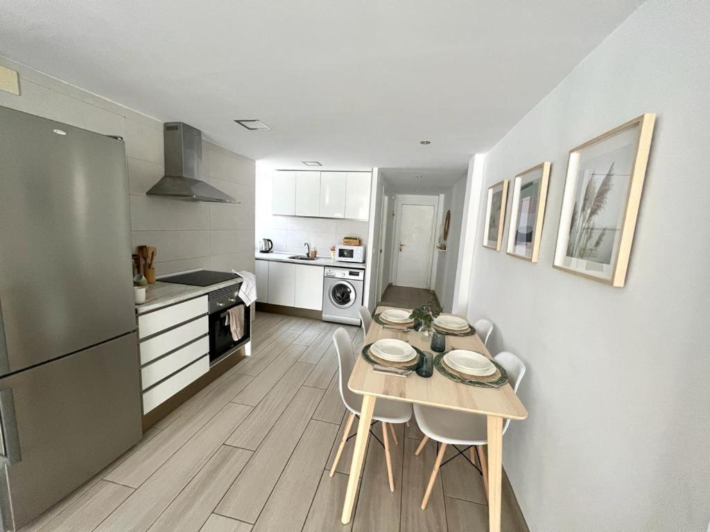 Acogedor Apartamento Cerca De La Playa Lägenhet Valencia Exteriör bild